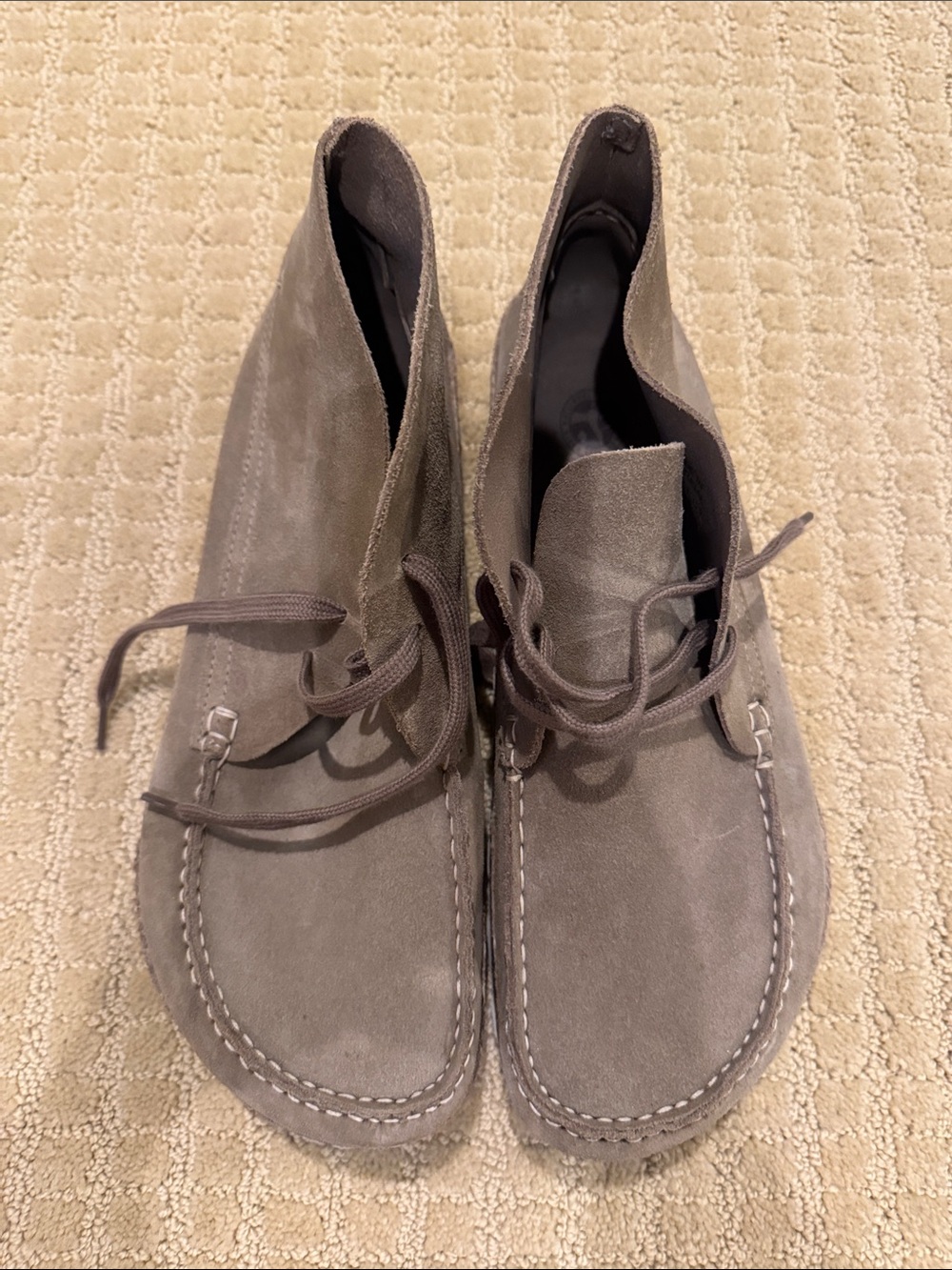 Birkenstock Men's Suede Chukka Boots in Taupe